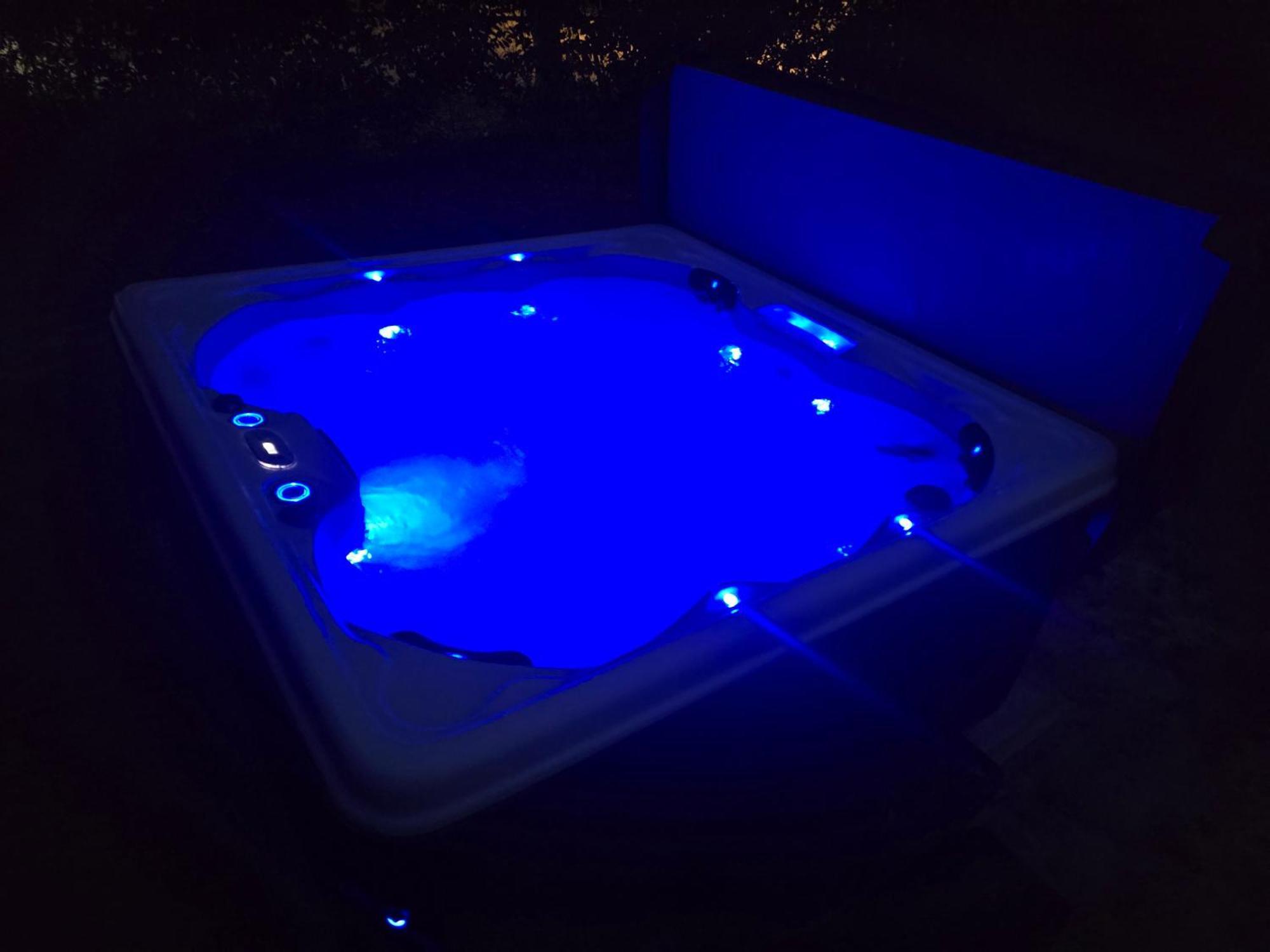 Chill Retreat, Hot Tub, Large Private Yard Villa Wilmington Eksteriør bilde
