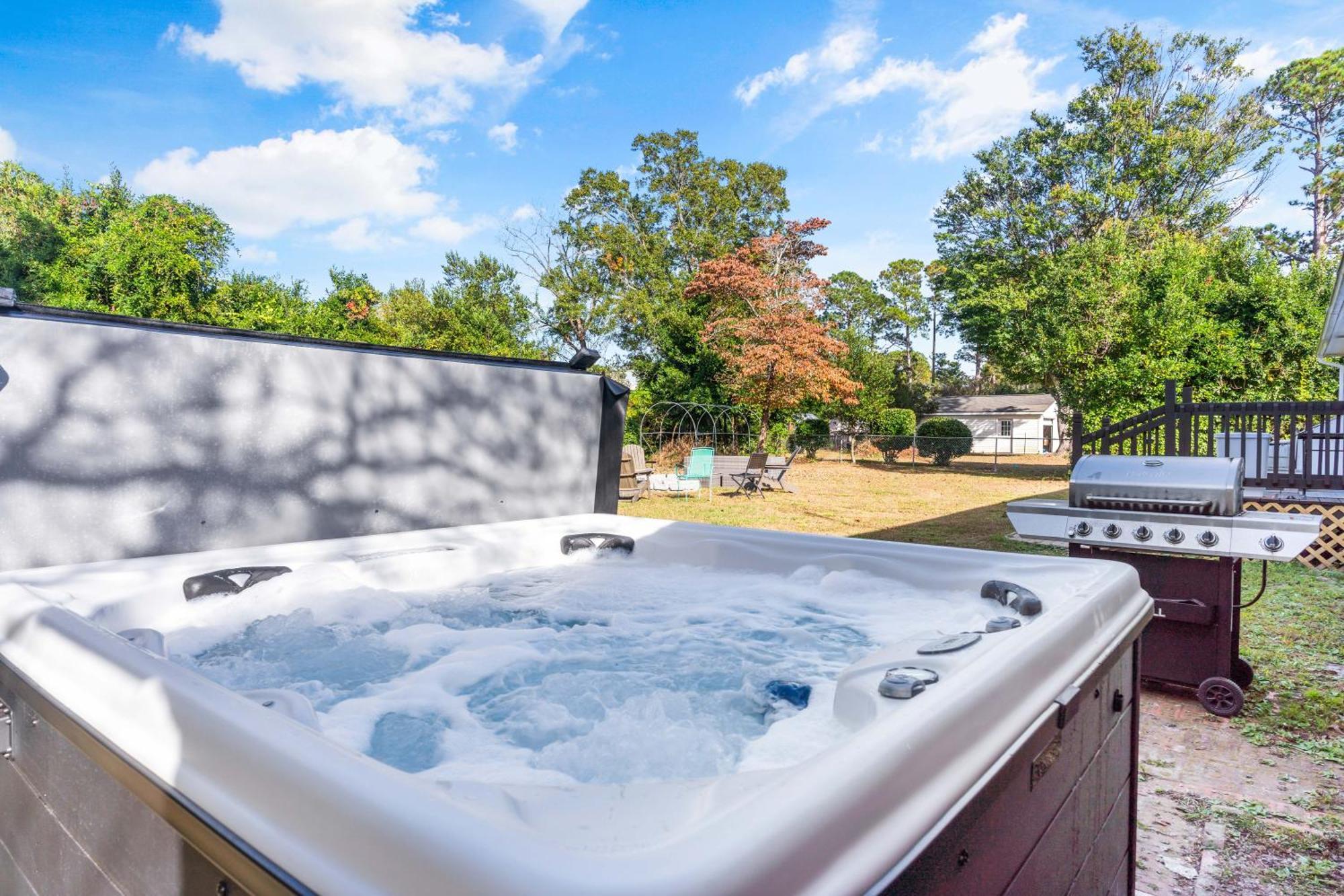Chill Retreat, Hot Tub, Large Private Yard Villa Wilmington Eksteriør bilde